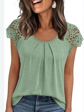 Automet Women's Sage Green Lace Cap  Sleeve Top Size XL.  NWT